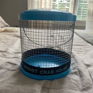 Hermit crab cage
